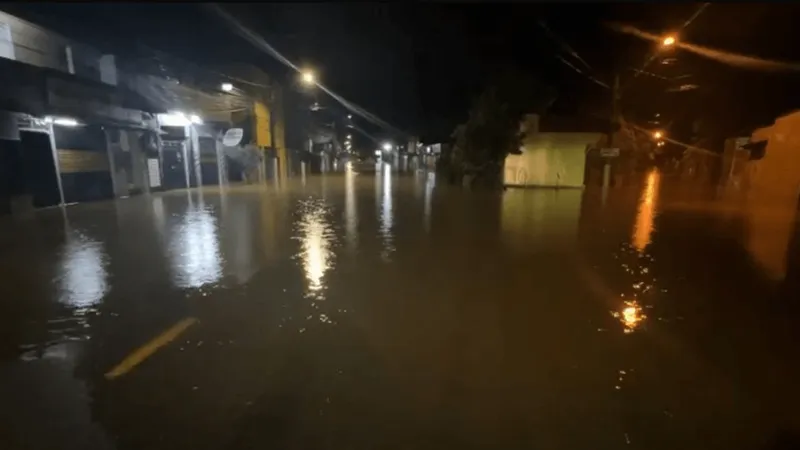 Ubatuba decreta estado de emergência após fortes chuvas
