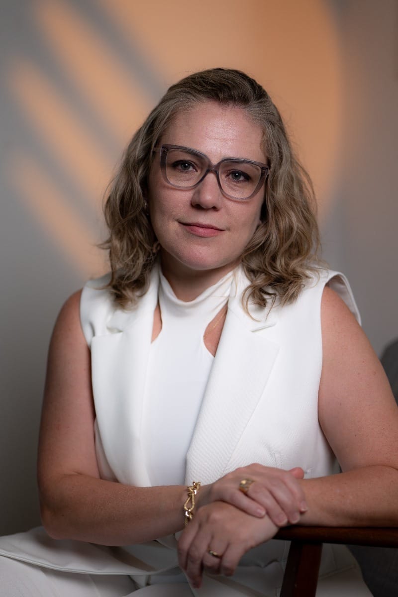 Gabriela Rotili atua na Itália desde 2021 e hoje orienta profissionais brasileiros interessados em trabalhar no país I Divulgação/Arquivo pessoal