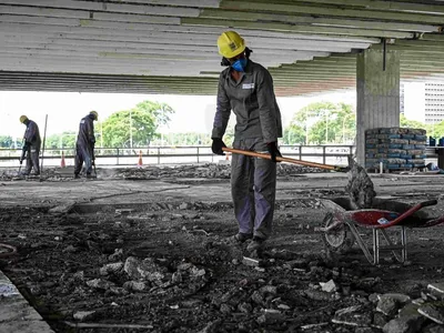 Mutirão em Taubaté: PAT abre 250 vagas para construção civil