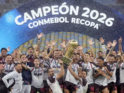 Flamengo se junta a quatro brasileiros com maior número de vices na Recopa