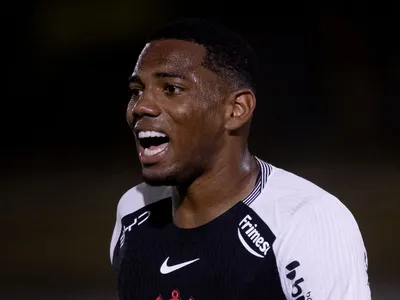 André, do Corinthians: "Ia viver um sonho no Milan, mas aqui também vivo"