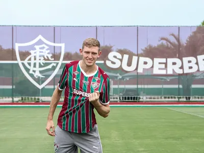 Fluminense contrata atacante do Lanús que fez gol contra o Flamengo