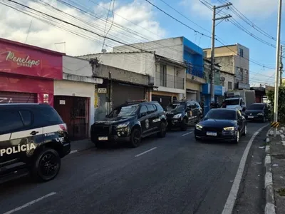 Polícia faz operação contra grupo que furta lojas de materiais elétricos