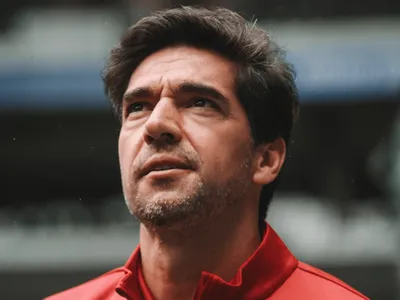 Abel Ferreira está na mira de time da Premier League, diz imprensa europeia