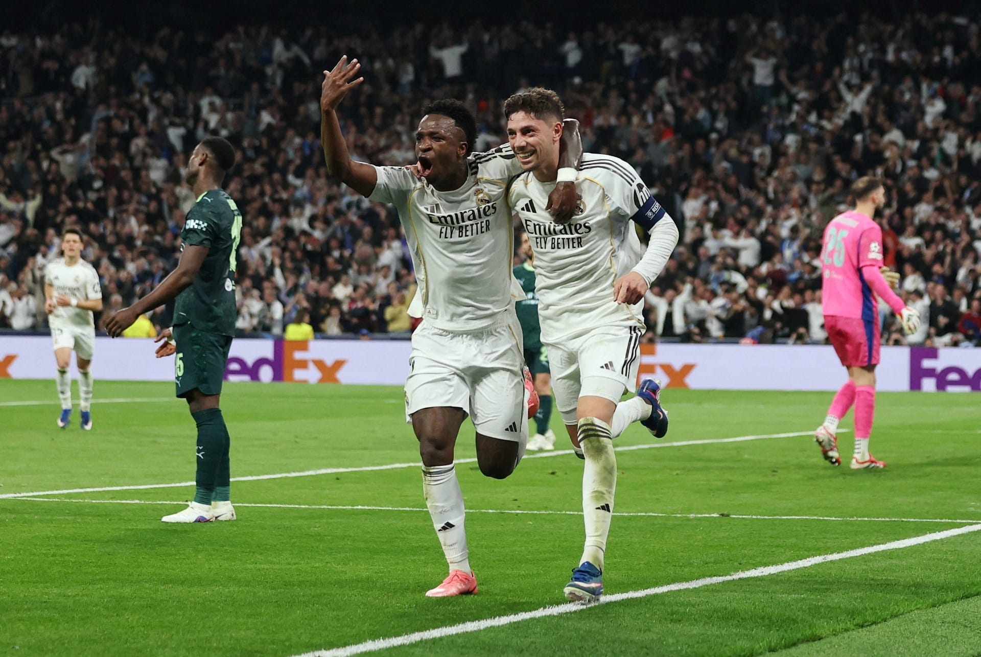 Real Madrid atropela o Manchester City com atuação de gala de Valverde