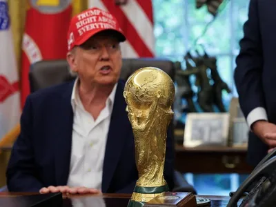 Política migratória de Trump afeta torcedores, seleções e árbitros na Copa