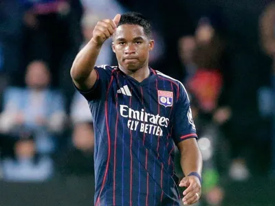 Endrick marca no fim e garante empate do Lyon sobre o Celta na Liga Europa