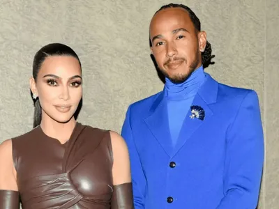 Lewis Hamilton e Kim Kardashian são vistos aos beijos em praia nos EUA