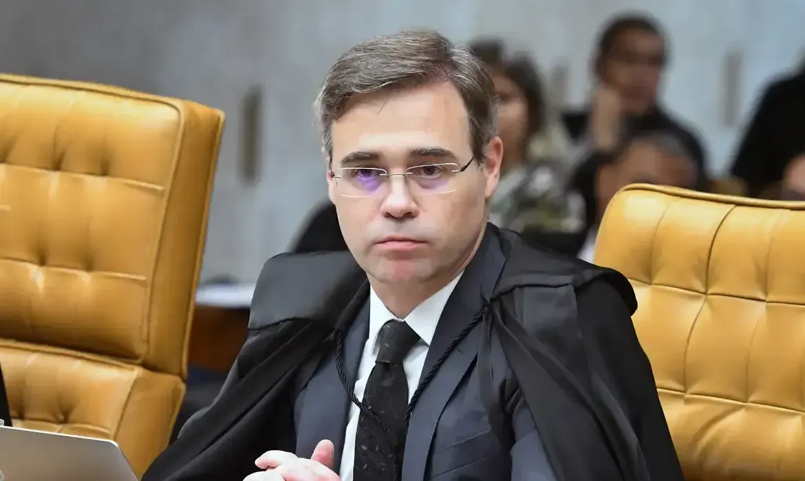 Mendonça barra acesso a dados de Vorcaro na CPMI do INSS