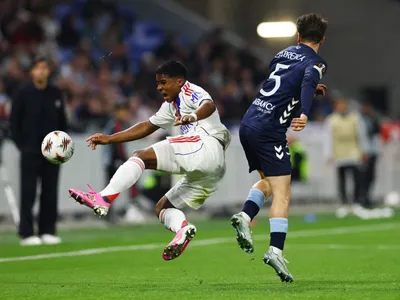 Endrick tem atuação apagada, e Lyon é eliminado da Liga Europa