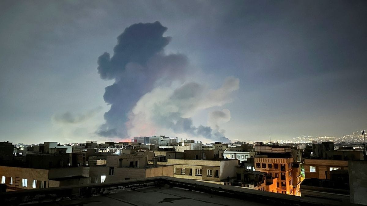 Irã intensifica retaliação e amplia ataques contra Israel e países do Golfo