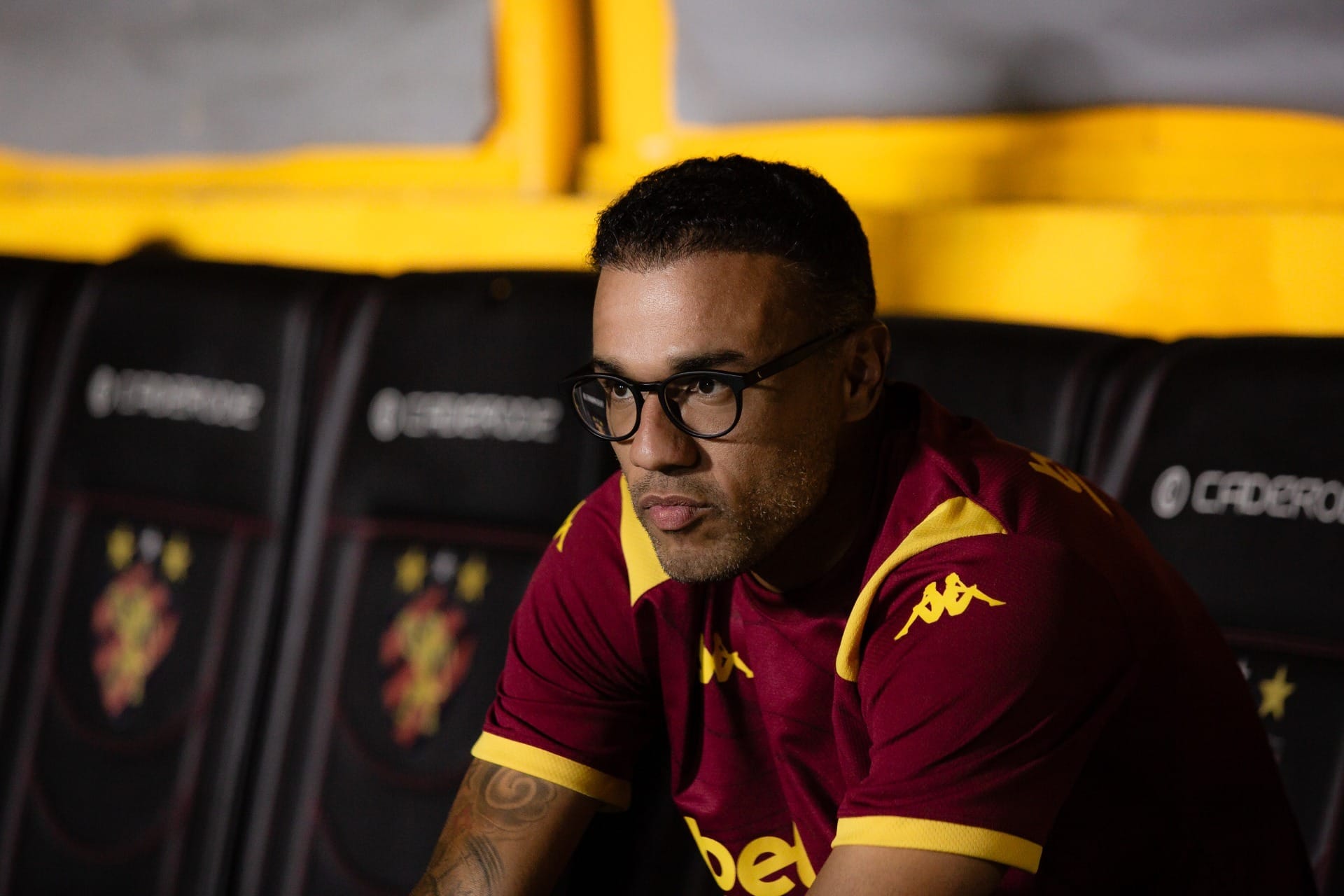 Sport demite Roger Silva após estreia na Série B