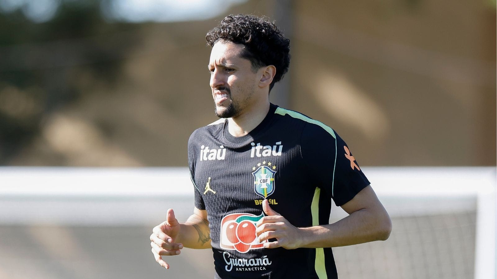 Marquinhos não treina no campo e é dúvida para a Seleção contra a França