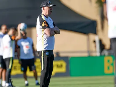 Bernardo Ramos: Ancelotti escala calouro para barrar Mbappé