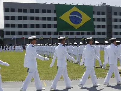 Marinha abre concurso com 1.680 vagas para Fuzileiro Naval
