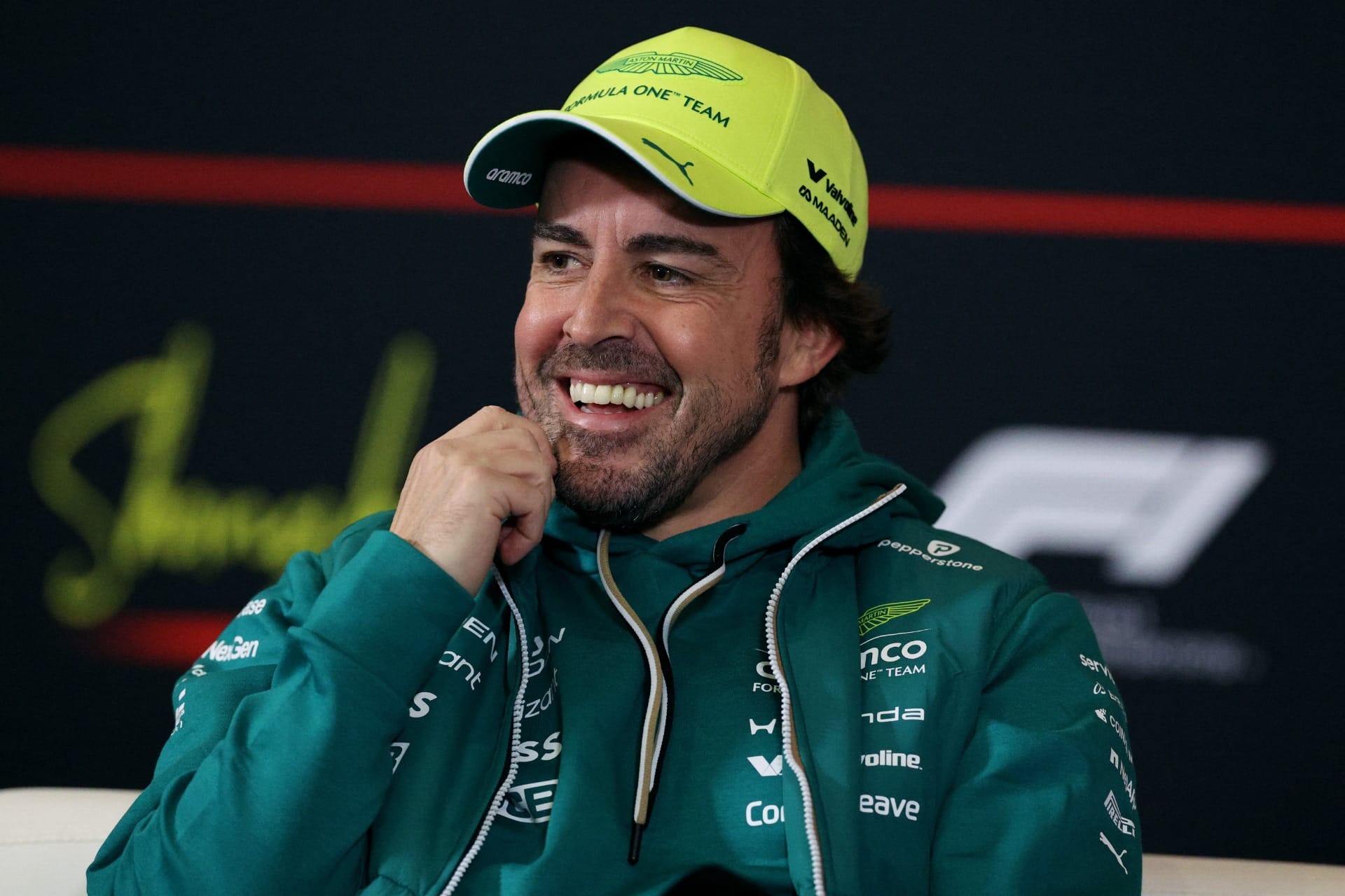 Fernando Alonso se torna pai aos 44 anos e adia ida ao GP do Japão | Band