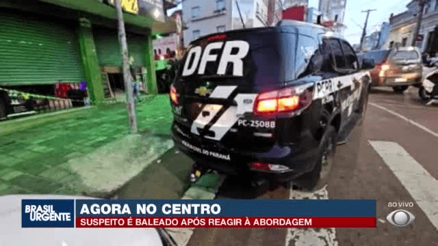 Homem é baleado após reagir a prisão no Centro de Curitiba