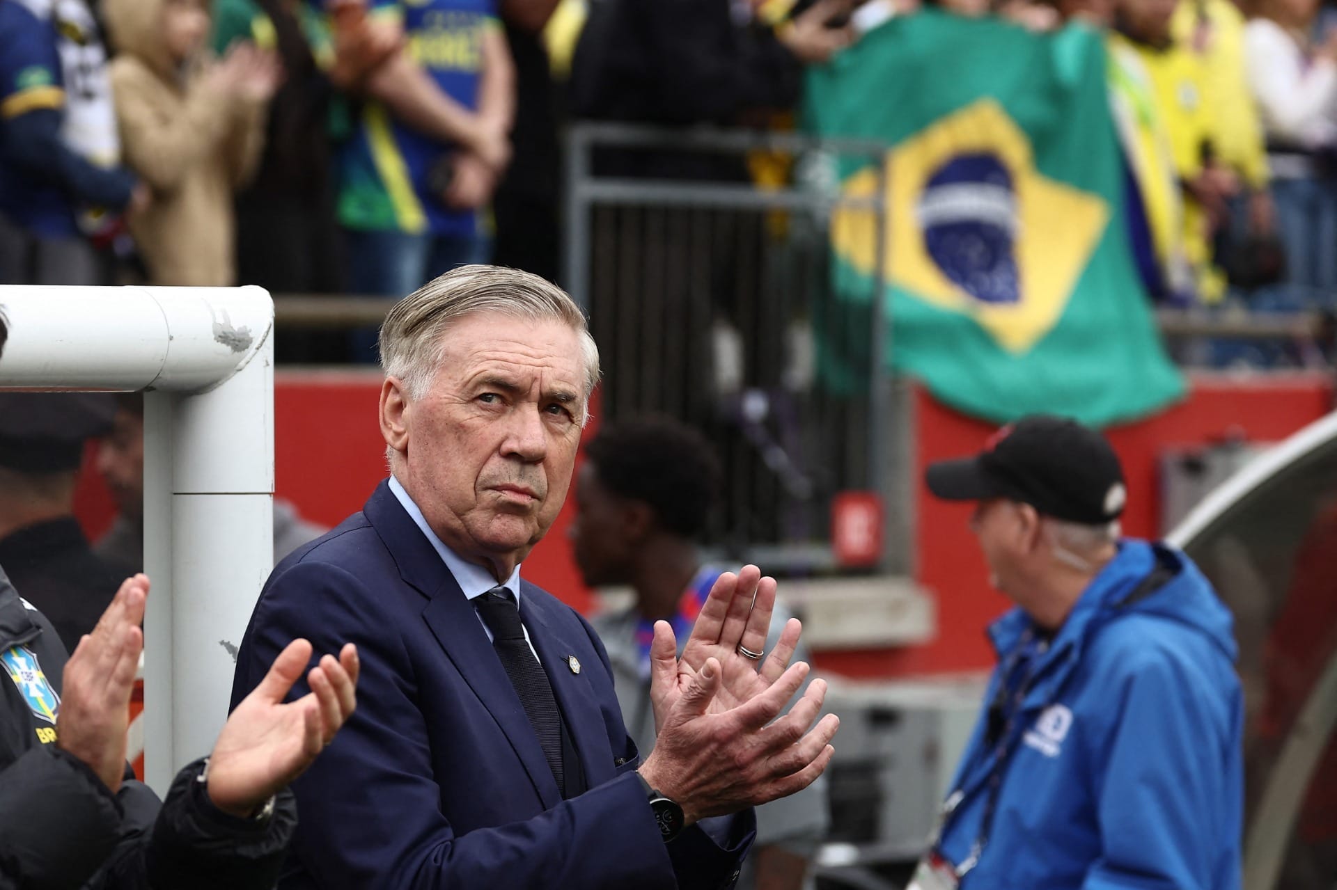 Ancelotti confirma zagueiro do Flamengo na lista final da Copa do Mundo