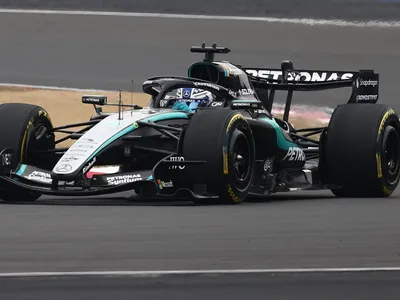 F1: Mercedes explica "trapaça" na asa dianteira no GP da China