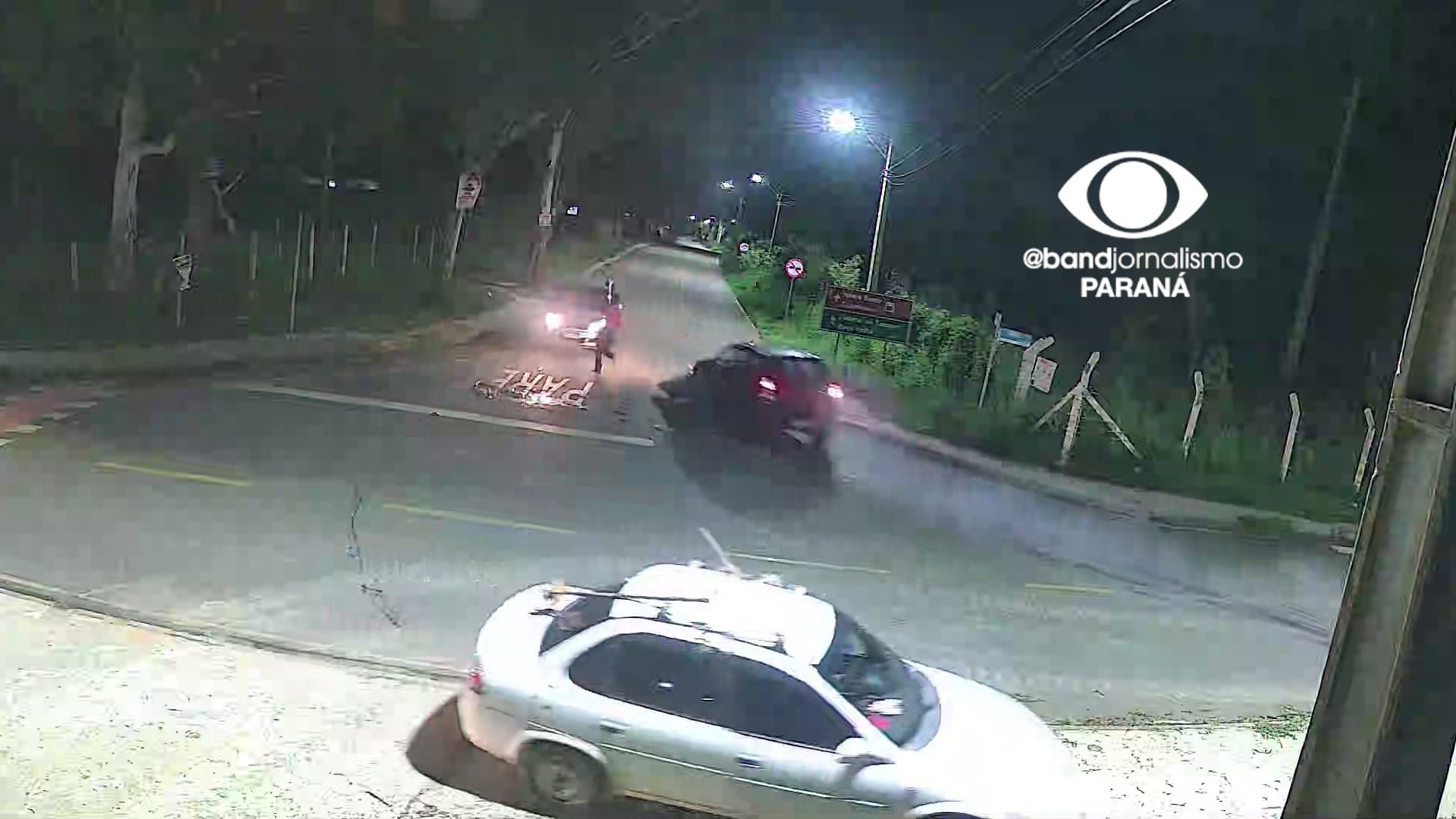Mulher é presa por atrair vítima para emboscada em  Araucária
