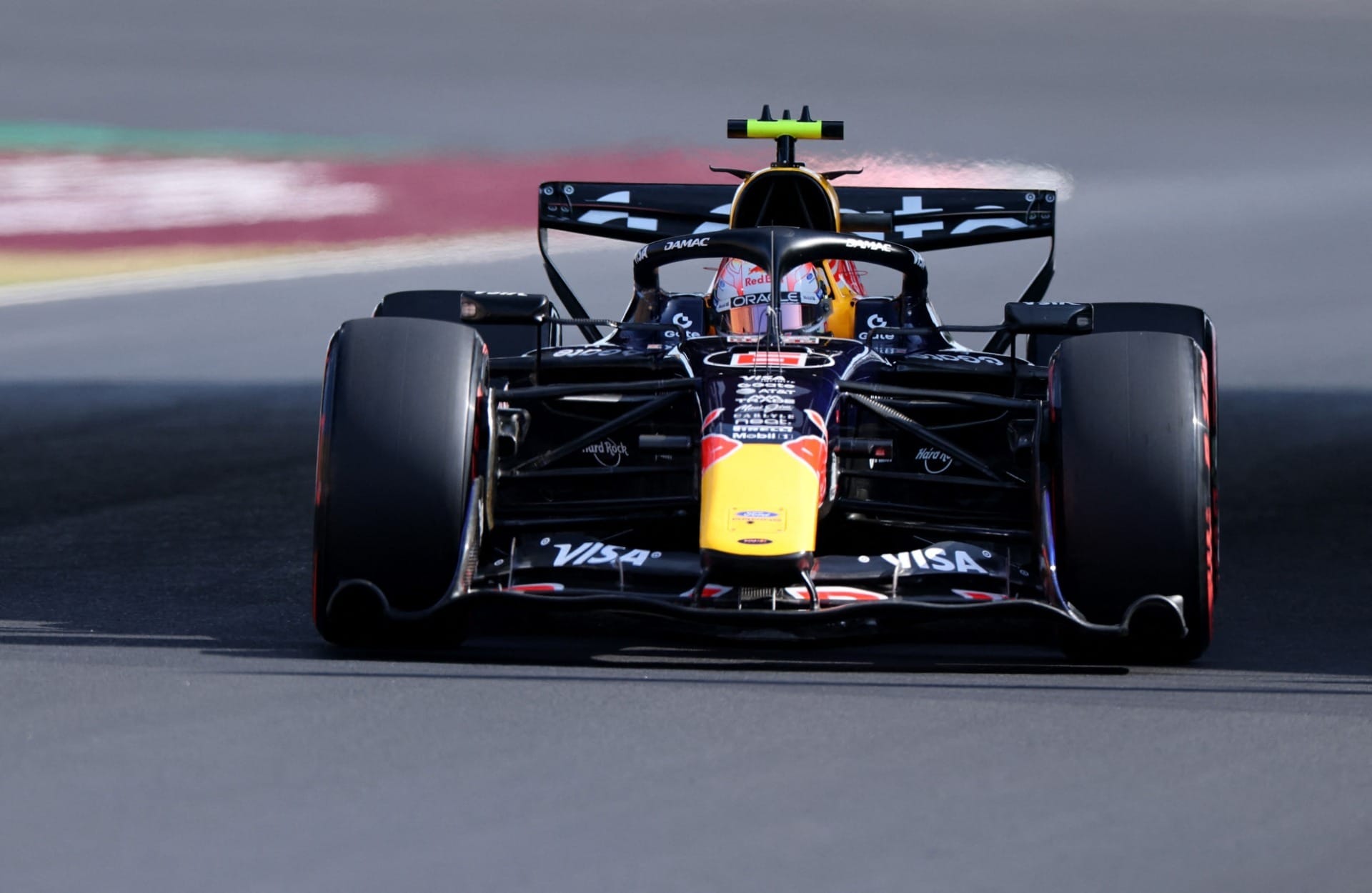 GP do Japão: Piastri lidera treino livre 2; Bortoleto termina em 16º