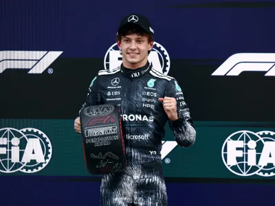 Antonelli celebra 2ª pole seguida na F1 e destaca evolução na Mercedes