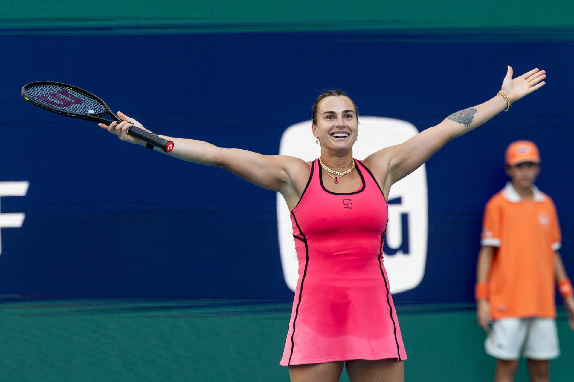 Com Ronaldo de olho, Sabalenka bate Gauff e completa "Sunshine Double"