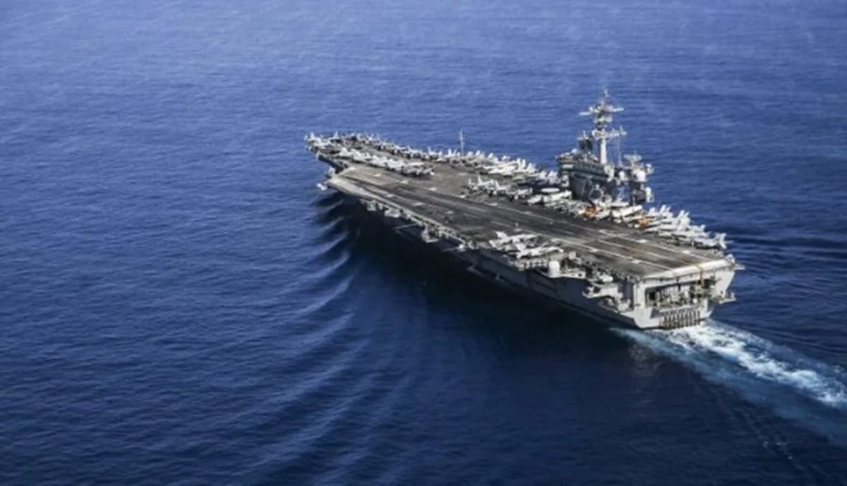 Irã ameaça atacar porta-aviões USS Abraham Lincoln para vingar navio Dena