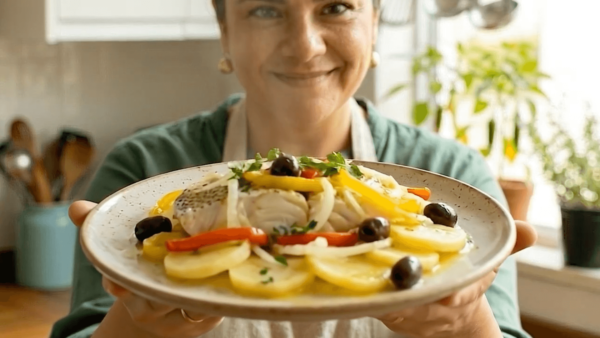 Bacalhau ao forno perfeito: truque da dessalga e do azeite