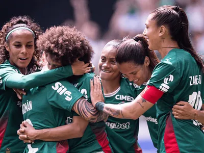 Palmeiras e Flamengo jogam pela liderança do Brasileirão Feminino; onde ver