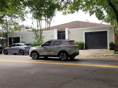 Novo Tiggo 5X híbrido surge em flagra durante testes em SP; veja fotos