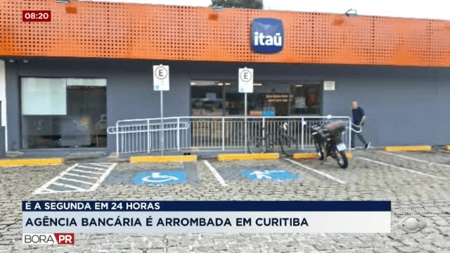 Agência do Itaú é arrombada por criminosos no Boqueirão, em Curitiba
