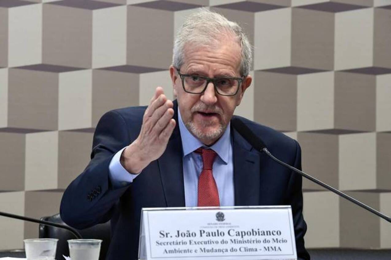 Braço direito de Marina, João Paulo Capobianco, assume o Meio Ambiente