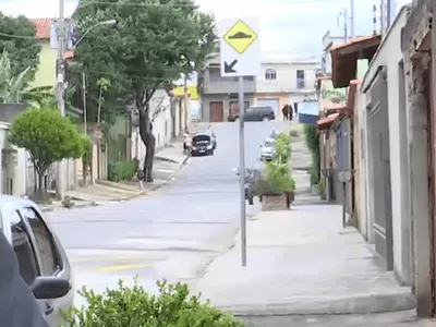 Cabeçada e faca; homem embriagado tenta matar companheira