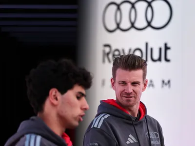 F1: Audi vê largadas virarem problema para Bortoleto e Hülkenberg
