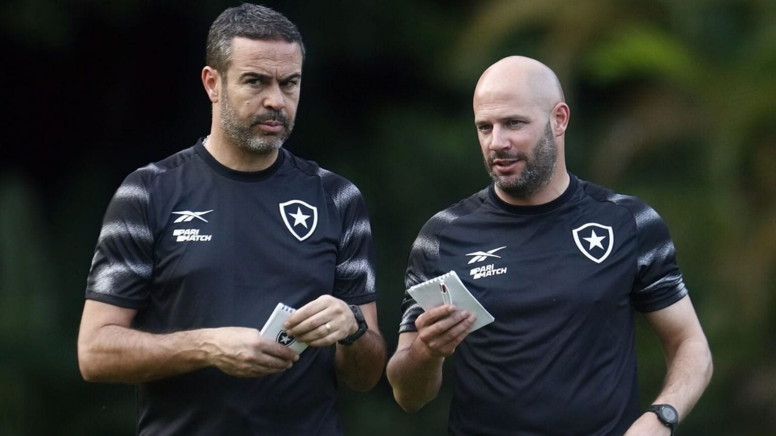 Botafogo deve anunciar auxiliar de Artur Jorge como técnico; veja detalhes