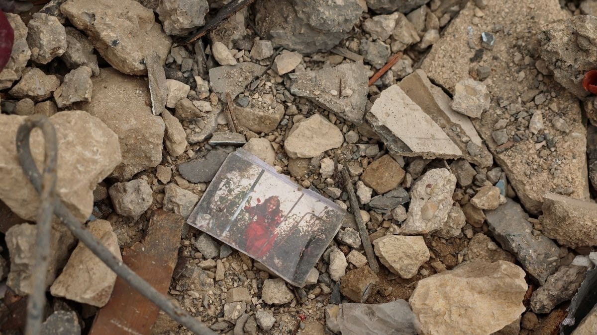 Israel e Irã intensificam ataques e ocupação no Líbano avança; entenda