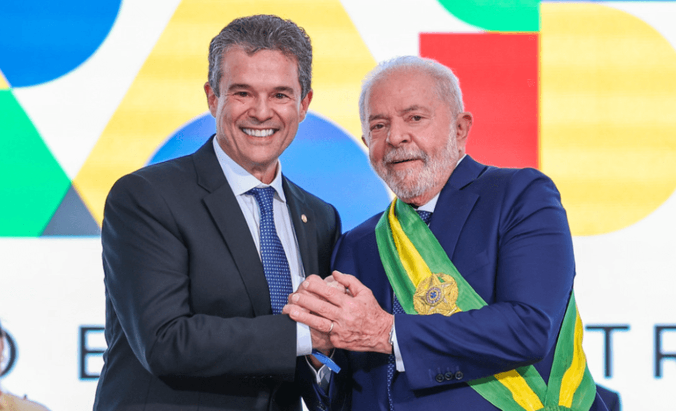 André de Paula assume o Ministério da Agricultura e Pecuária