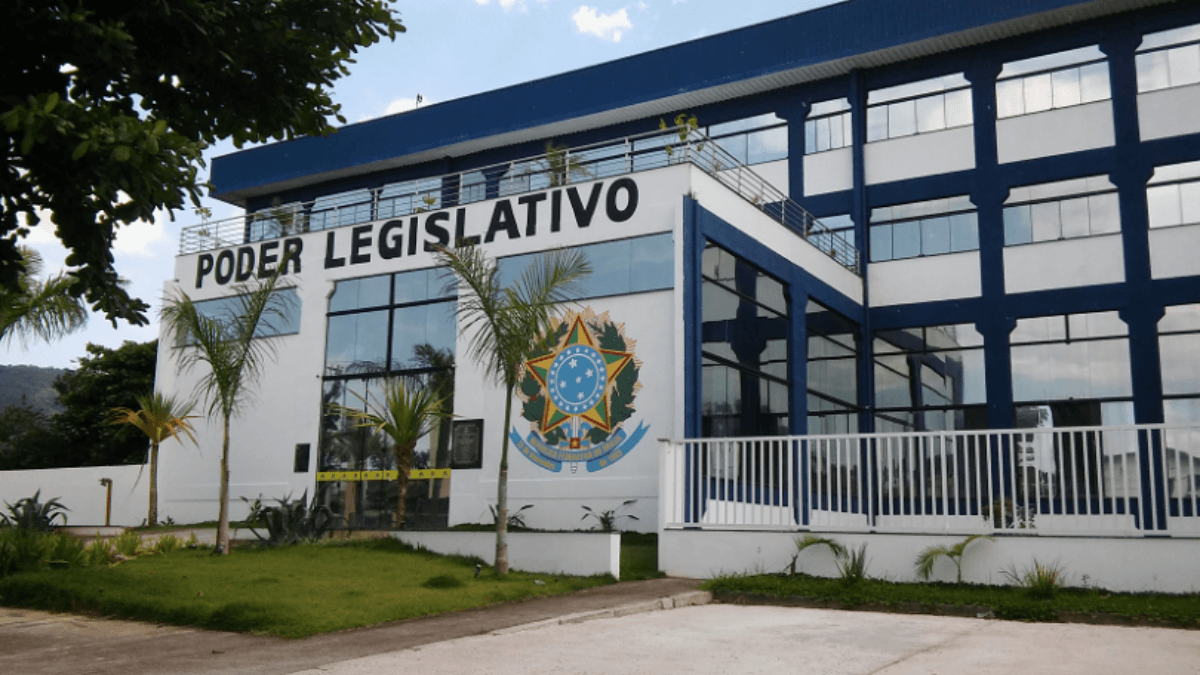 Prefeitura de Ubatuba propõe reajuste da TPA para R$ 25 em carros