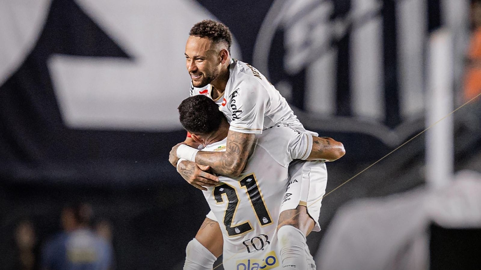 Neymar participa dos gols, Santos bate Remo e deixa o Z-4 do Brasileirão