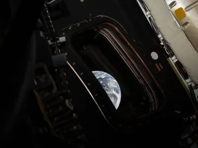 Nasa mostra fotos da Terra feitas por astronautas de espaçonave da Artemis