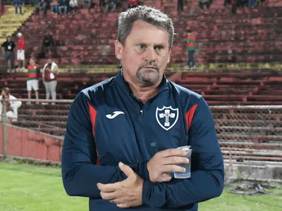 Especulado em clube da Série A, Fábio Matias é demitido pela Portuguesa