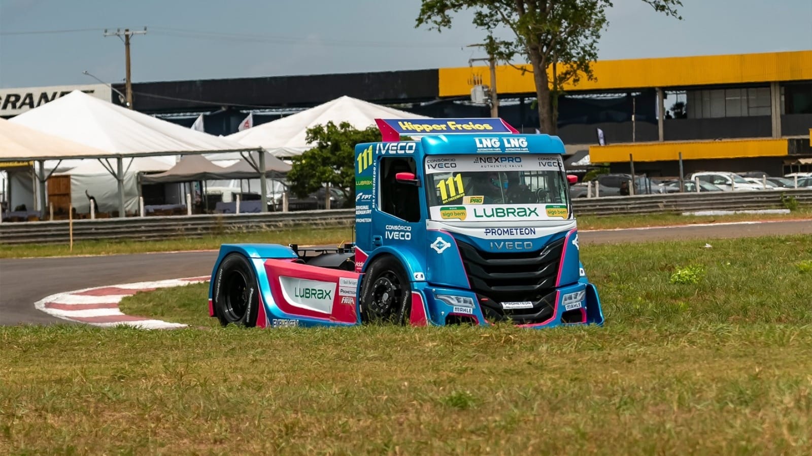 Óleo de cozinha usado vale ingresso para etapa da Copa Truck no RS
