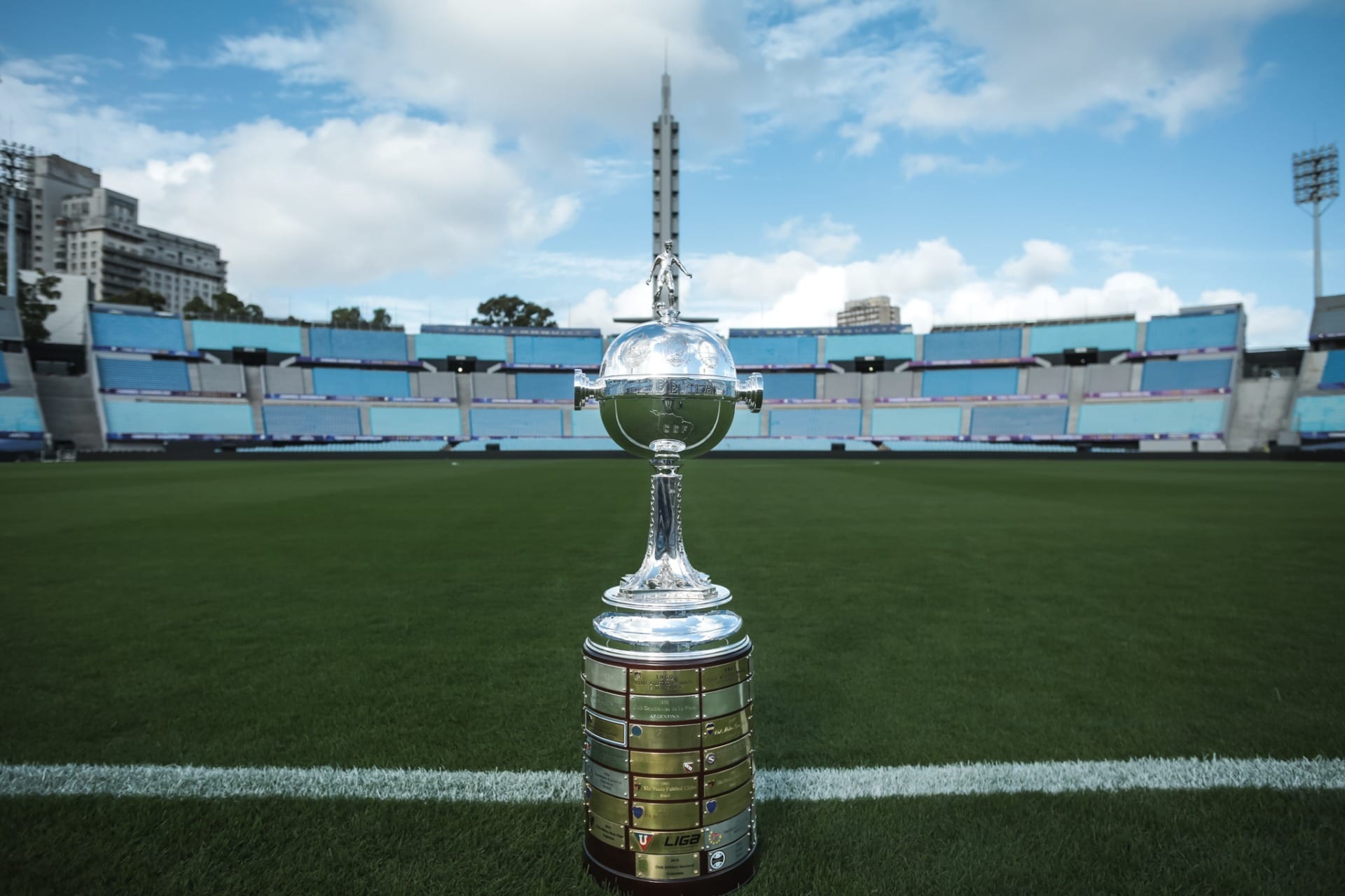 Libertadores começa hoje: veja premiação, grupos, onde ver e regulamento