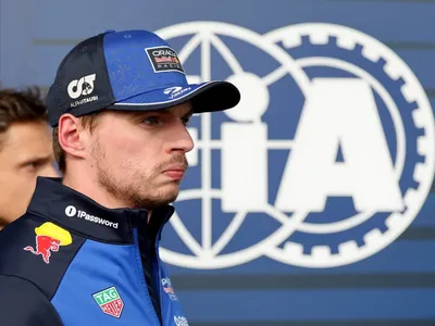 “Não precisam ter pena de mim”, diz Verstappen sobre possível saída da F1