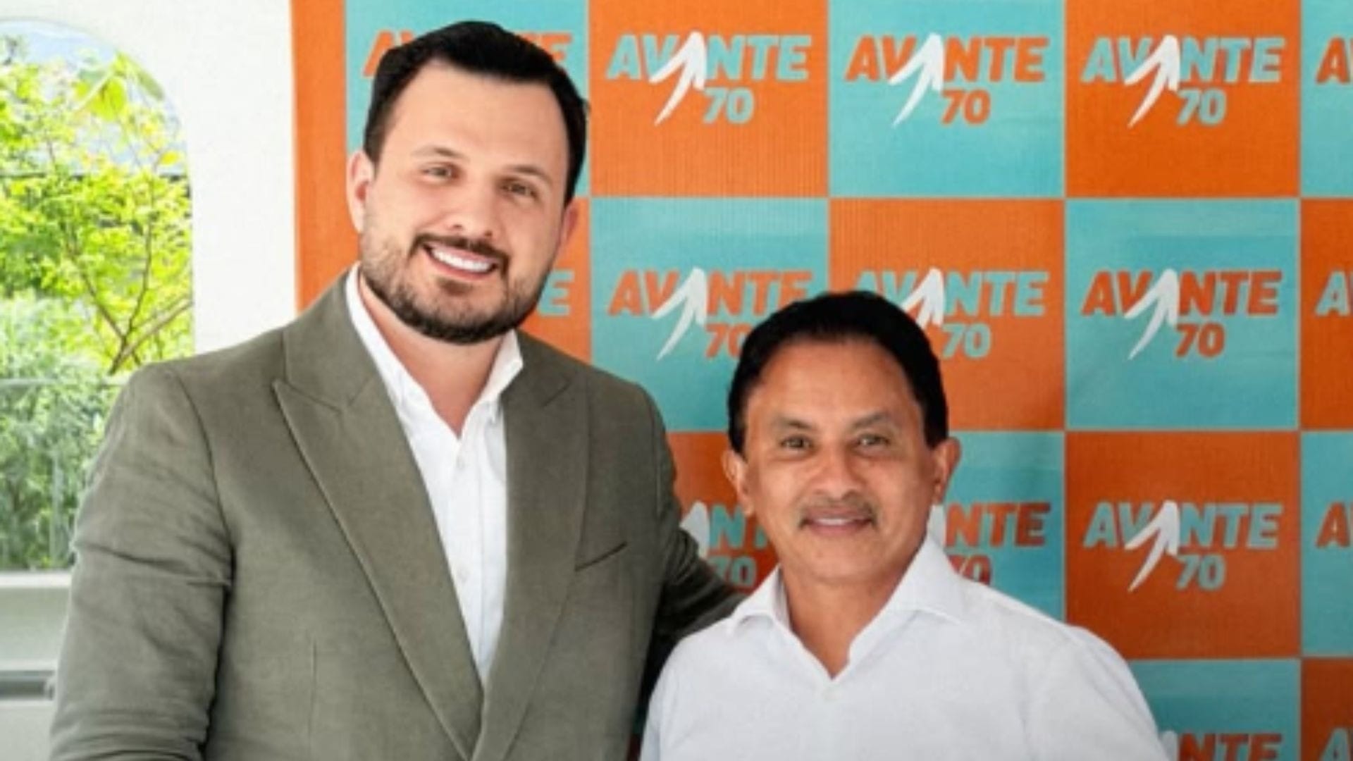 Manoel Gomes, do hit 'Caneta Azul', pretende disputar eleições de 2026