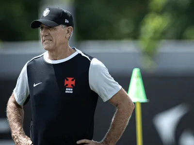 Vasco anuncia demissão do técnico Renato Gaúcho