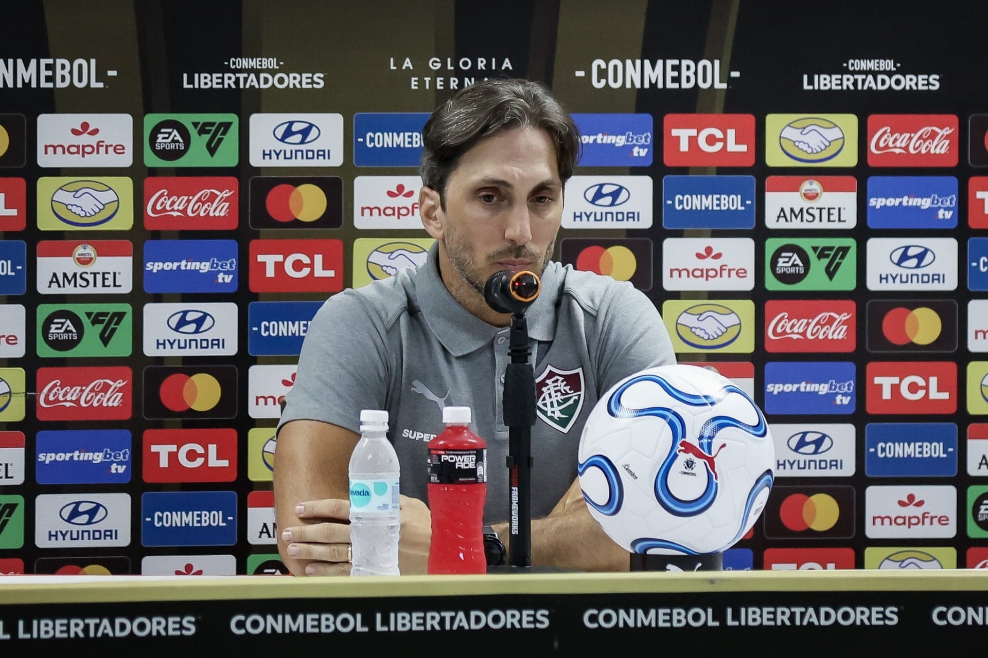 Zubeldía cobra efetividade do Fluminense após empate: "Daria tranquilidade"