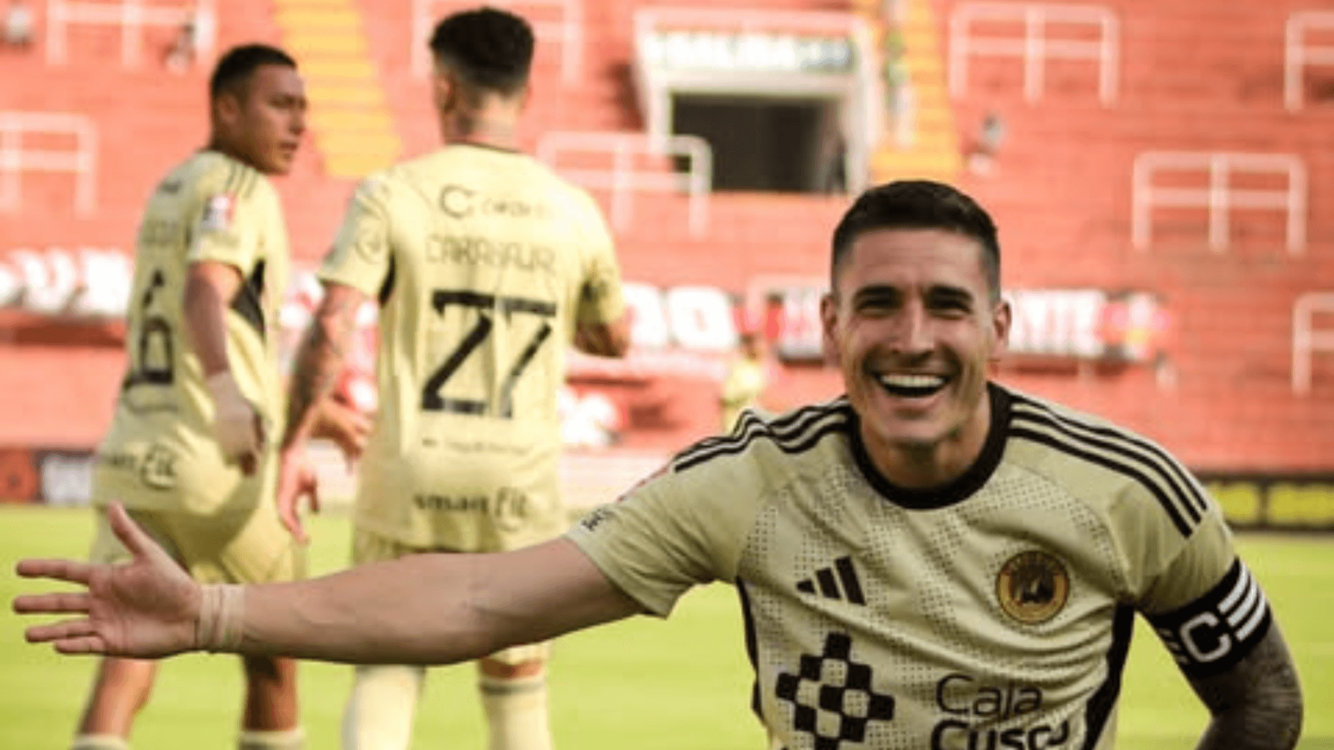 Rival do Flamengo na Libertadores tem ex-Santos no elenco; veja curiosidade