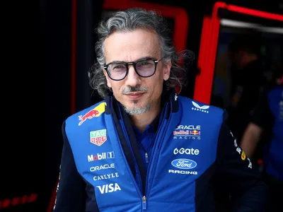 Red Bull paga preço por 2025, mas segue em “modo ataque total”, diz Mekies